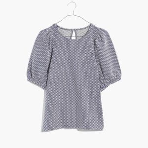 NWT Madewell Floral Jacquard Puff-Sleeve tee. Size Small. Color is Deep Navy